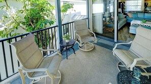 Unclassified image, 3 of 40, button