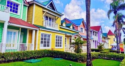 Charming 4 bedroom country house with AC, WiFi in wonderful Samaná. Visit Us!