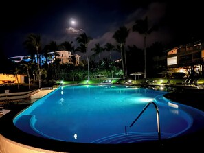 Outdoor pool - Tropical Paradise (Corral del Risco)