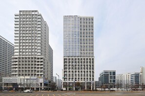 숙박 시설 정면