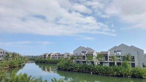 واجهة المنشأة