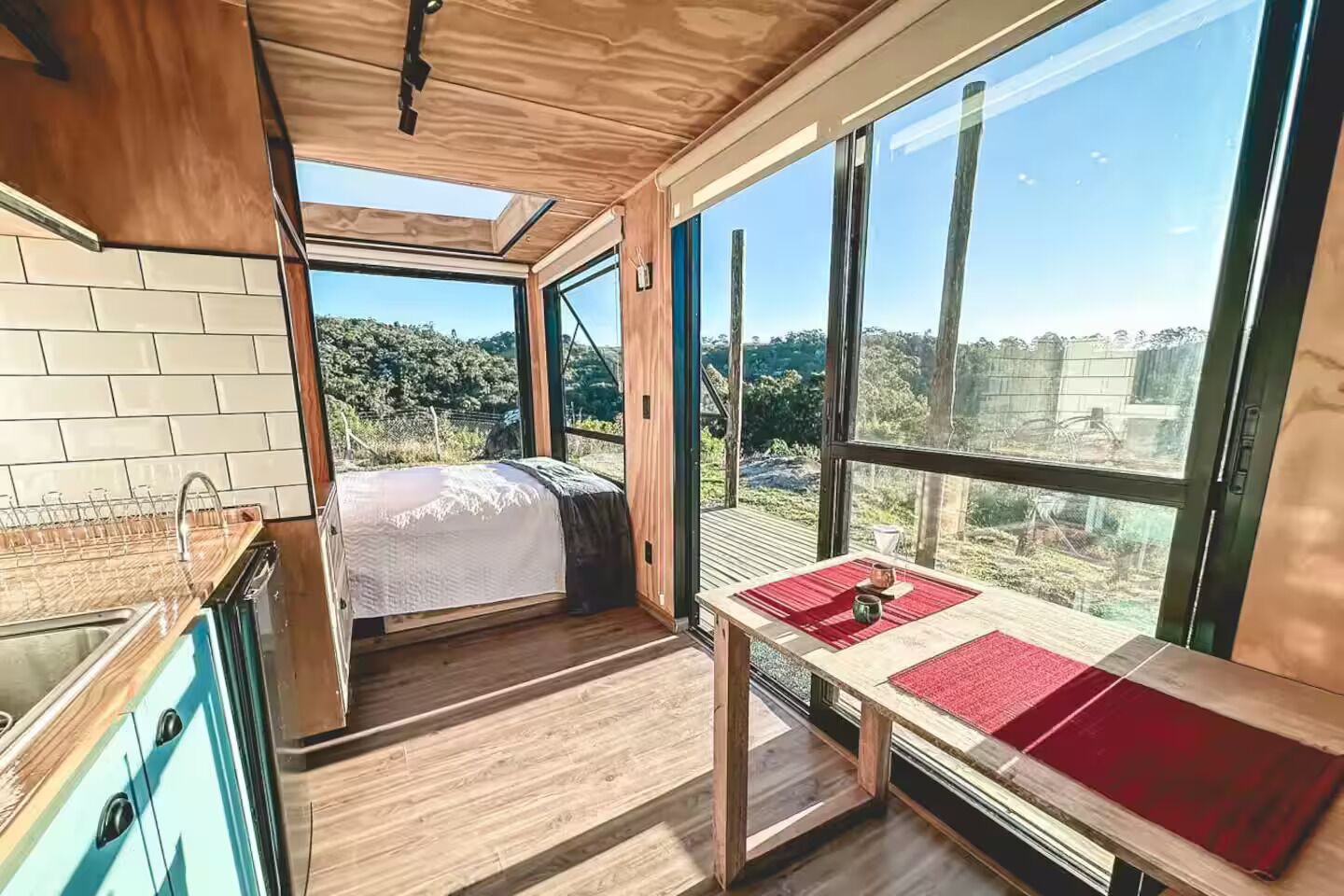 1 quarto, ferros/tábuas de passar roupa, Wi-Fi, roupa de cama