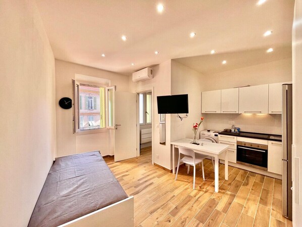 1 Schlafzimmer, Bügeleisen/Bügelbrett, kostenloses WLAN, Bettwäsche