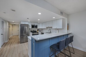 Fridge, microwave, oven, stovetop - Oceanfront Pool-3BD Family Friendly Condo-Cherry Grove (North Myrtle Beach)
