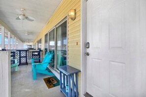 Property grounds - Steps to Beach and Heated Pool Access (Tybee Island)