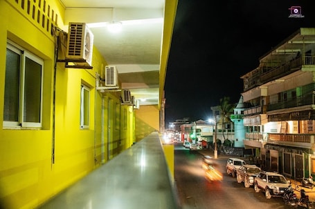 ์๋ฐ ์์ค ์ ๋ฉด