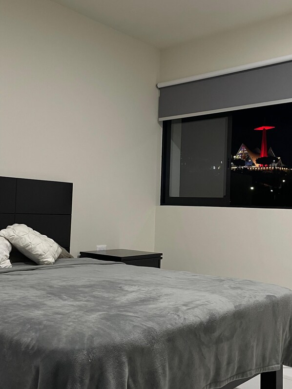 1 habitación, wifi y ropa de cama