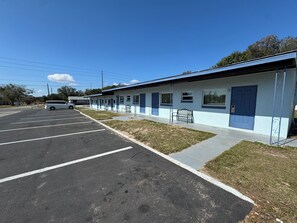 Ubetjent parkering (inkludert)