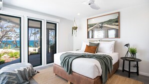 5 bedrooms, iron/ironing board, free WiFi, bed sheets