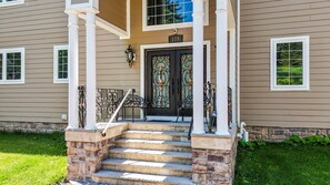 Exterior detail - Frontlake Luxury Pocono Mansion (Blakeslee)