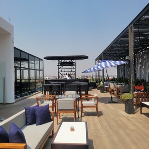 Restaurant - RT properties at Belrose Place  (Accra)