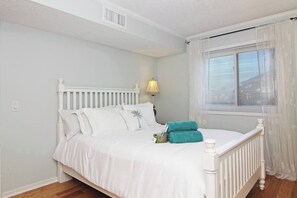 2 chambres, fer et planche à repasser, Wi-Fi, literie fournie