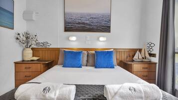 2 bedrooms, iron/ironing board, free WiFi