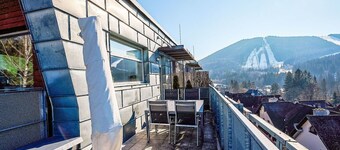 Cosy apartment for 4 people with WIFI, TV, patio, panoramic view and parking