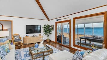 Smart TV y monitor de computadora