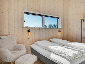 5 bedrooms, internet