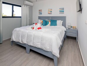 4 chambres, coffres-forts dans les chambres, Wi-Fi, draps fournis
