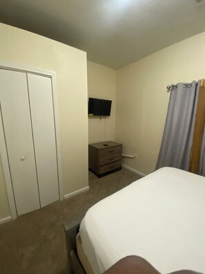 3 bedrooms, iron/ironing board, free WiFi, bed sheets - Hidden Treasure in Atlanta (Atlanta)