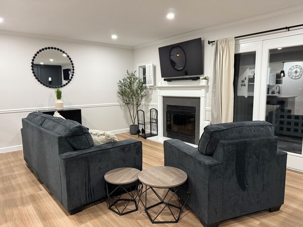 Smart TV, fireplace, video games