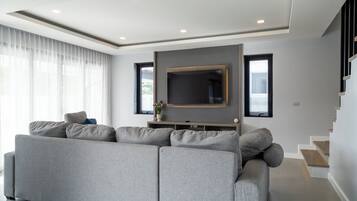 Family Villa, 4 Bedrooms, Ensuite, Pool View | Living area | Smart TV, Netflix, streaming services