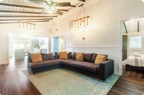 TV connectée, cheminée