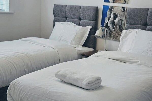 5 chambres, Wi-Fi, draps fournis