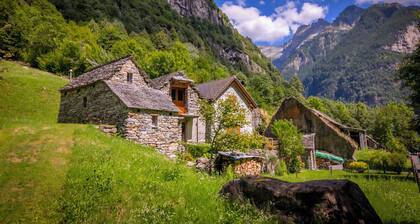 Rustico Over The Bridge Verzasca 1 for 4, Sambugaro, Switzerland
