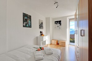 2 quartos, Wi-Fi de cortesia, roupa de cama