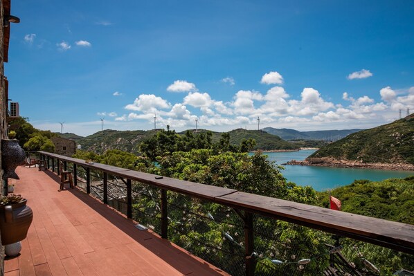 Doppia Standard | Vista dalla camera