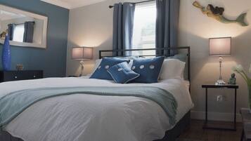 2 bedrooms, iron/ironing board, travel crib, free WiFi