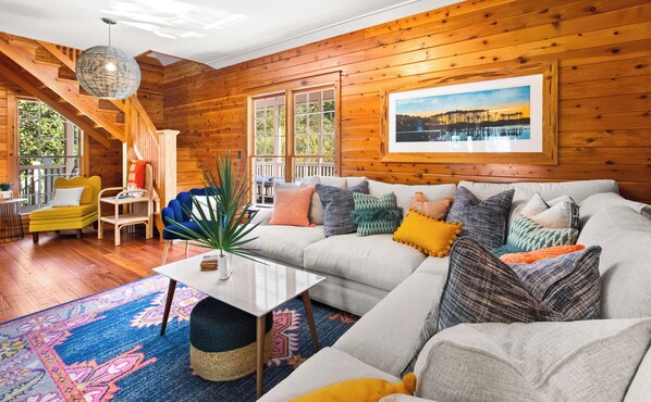 Smart TV, table tennis, books, music library