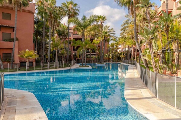 Pool - RentitSpain TRM 9, Sea & Golf in Playa Granada (Motril)