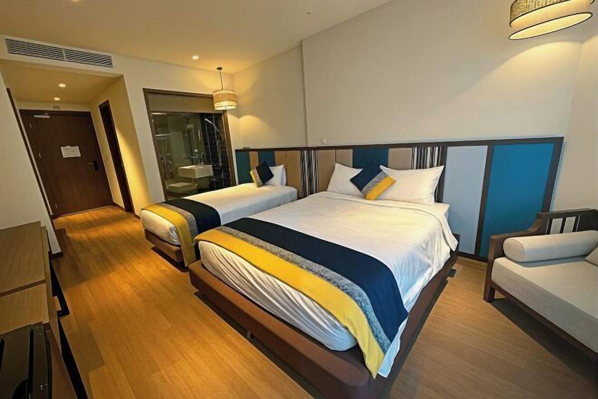 In-room safe, desk, laptop workspace, blackout drapes