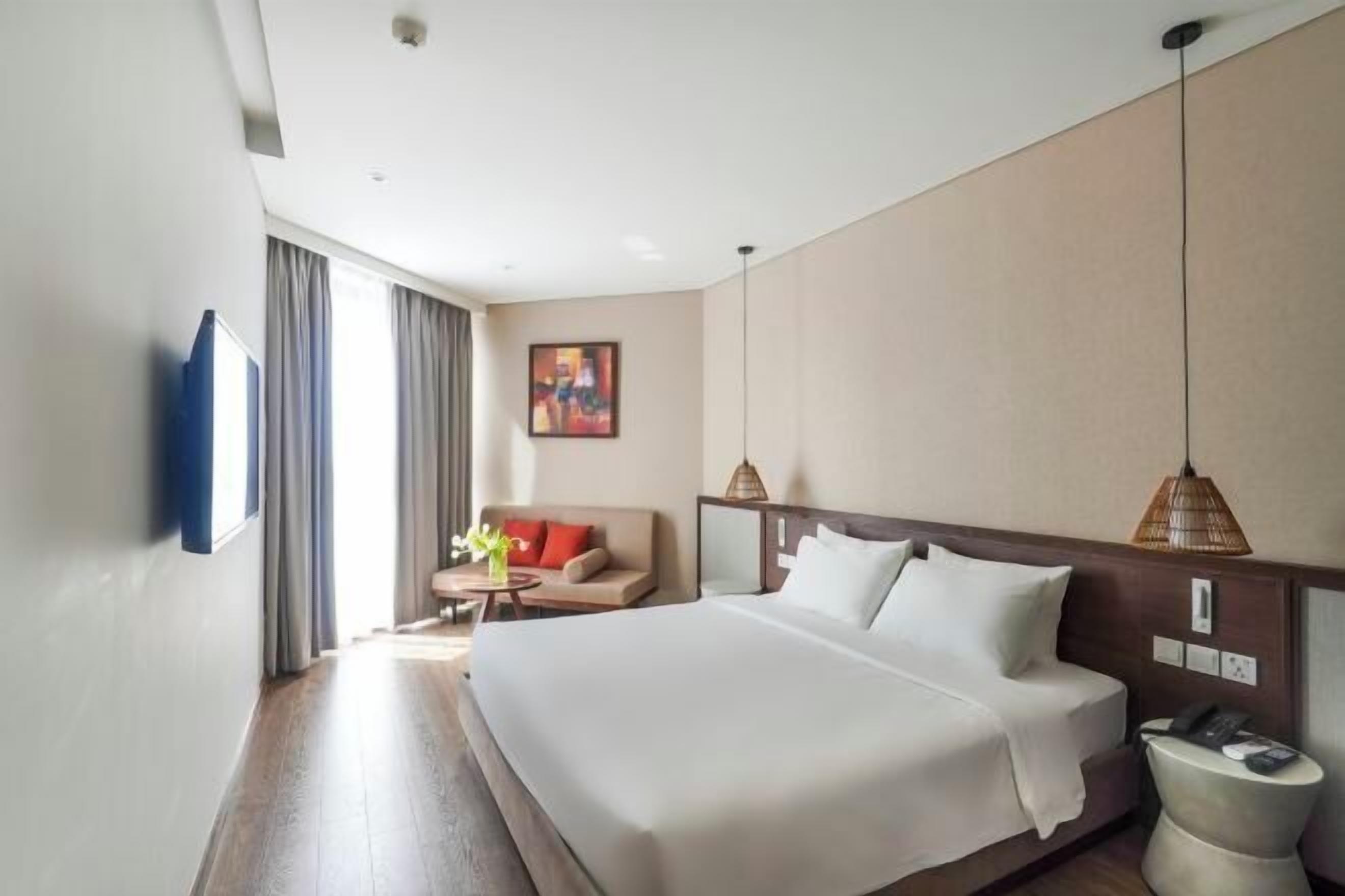 In-room safe, desk, laptop workspace, blackout drapes