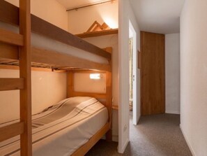 1 bedroom, internet