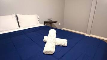 1 bedroom, free WiFi, bed sheets