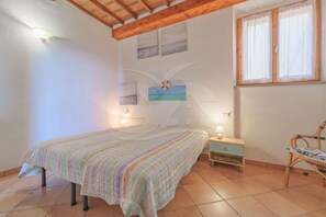 1 chambre, fer et planche à repasser, Wi-Fi