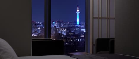 In-room safe, iron/ironing board, free WiFi, bed sheets