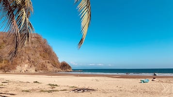 躺椅、沙灘巾