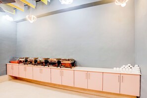 Daily buffet breakfast (INR 300 per person)