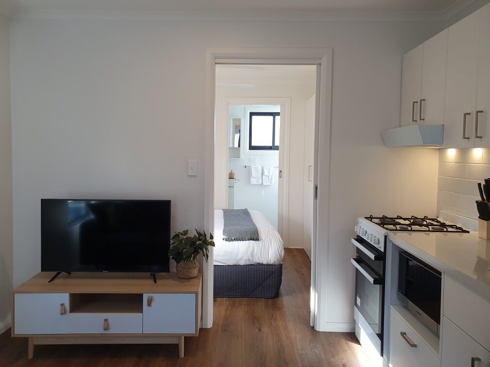 Standard Cabin | Living area