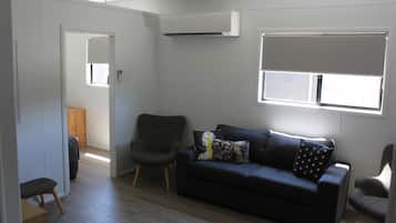 Family Cabin | Living area