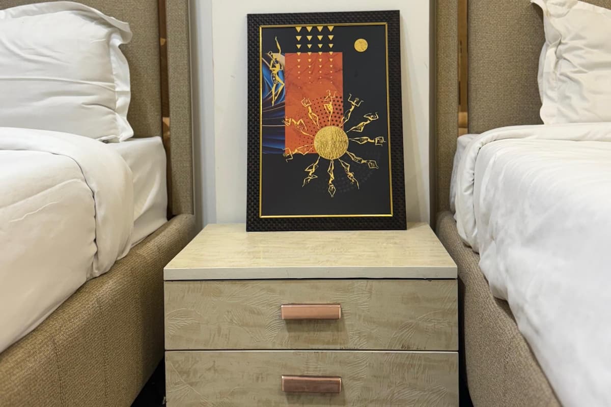 In-room safe, blackout curtains, free WiFi