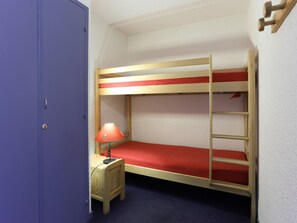 1 bedroom, Internet