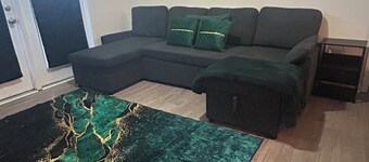 Charming 2-bedroom/2 Bath Apartment Near UNC Charlotte