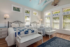 5 soverom, reiseseng for barn, wi-fi og sengetøy