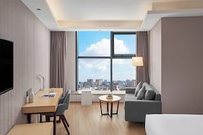 Habitació doble empresarial | 1 dormitori, roba de llit d'alta qualitat, minibar i escriptori