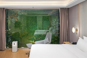 Superior Twin Room, No Windows | Premium bedding, minibar, blackout curtains, soundproofing - Lavande Hotel Guangzhou Beijing Road Pedestrian Street Haizhu Square Metro Station Branch - Free Deliver Service to Canton Fair Complex During Canton Fair Period (Guangzhou)