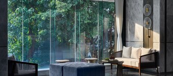 Lavande Hotel Guangzhou Beijing Road Pedestrian Street Haizhu Square Metro Station Branch - Free Deliver Service to Canton Fair Complex During Canton Fair Period