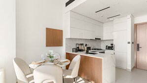House - Binghatti Onyx - 1413 1BD (Dubai)